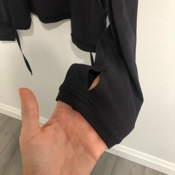 Black Lululemon Wrap Hoody - Picture 9 of 13